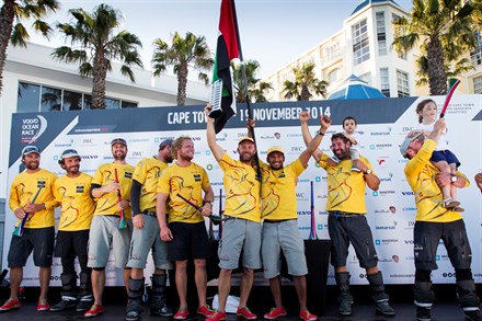 Volvo Ocean Race 2014/2015: Abu Dhabi Ocean Racing gewinnt erste Hochsee-Etappe nach Kapstadt