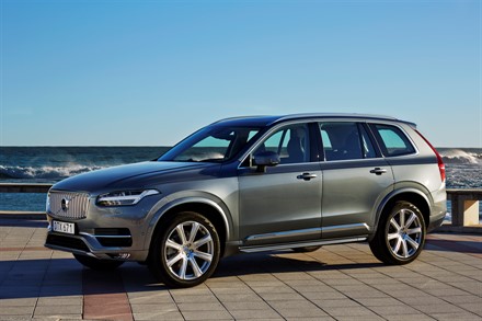 The new Volvo XC90 T6 - features