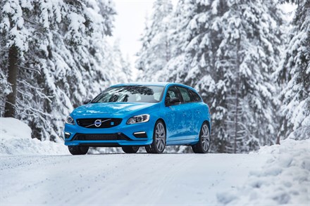 Volvo S60 and V60 Polestar become available through digital commerce