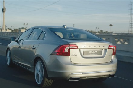 Volvo S60 Inscription - driving footage