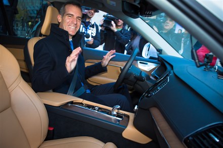 Semi-Autonomous Volvo XC90 Drives Los Angeles Mayor Eric Garcetti to Connected Car Expo