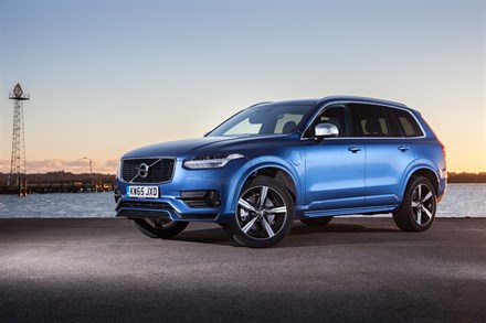 VOLVO XC90 CROWNED SUV OF THE YEAR AT THE UK CAR OF THE YEAR AWARDS 2016