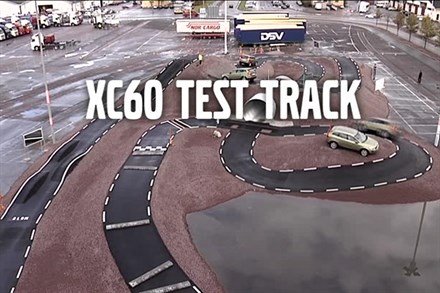 Volvo XC60 on the Test Track - demonstration of the car's capability (4:58)