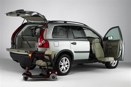 Volvo Offers Mobility Assistance Program