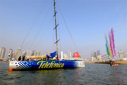 Ecstatic Win for Telefónica Blue in Volvo Ocean Race Leg Four