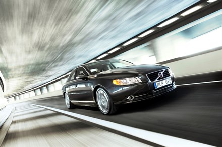 Volvo V70 and S80 - now with CO2 emissions below 120 g/km