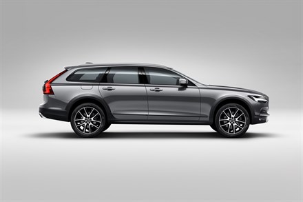 Volvo V90 Cross Country Model Year 2018 - Technical Specifications 