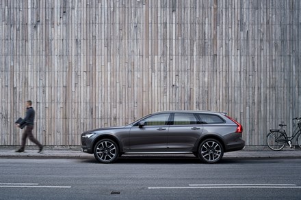 Volvo V90 Cross Country - Chassis Factsheet