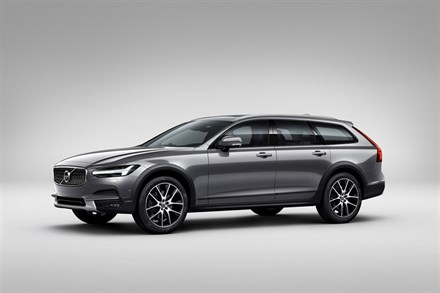 Volvo Cars Unveils the All-New V90 Cross Country