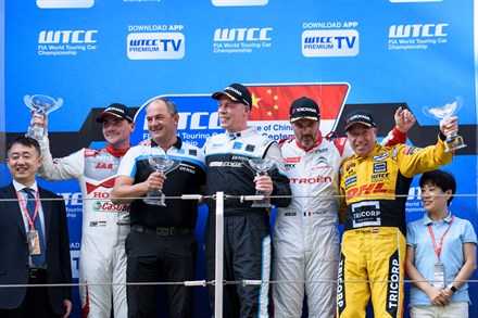 Thed Björk claims maiden WTCC victory on a historic weekend for Polestar Cyan Racing