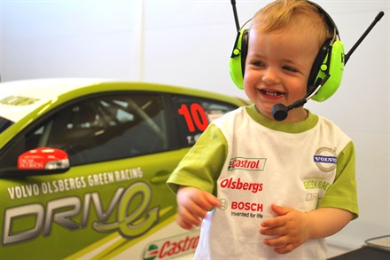 Volvo Motorsport introduces racing wear for children