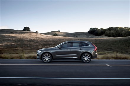 The new Volvo XC60 - Driving footage