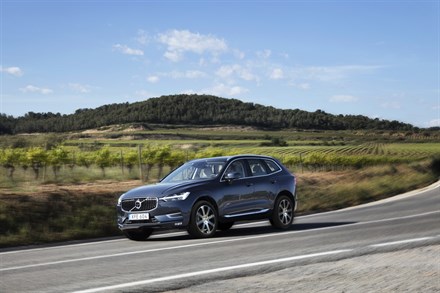 Volvo Cars global sales up 8.3 per cent in first 11 months of 2017 