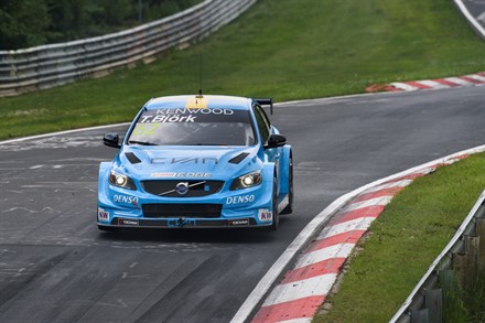 Critical stage of WTCC season on toughest circuit in the world