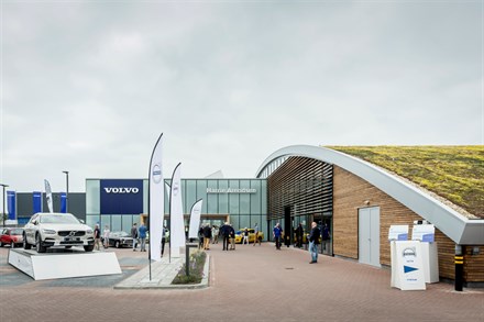 Volvo-dealer Harrie Arendsen toonbeeld duurzaam ondernemen