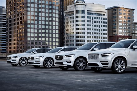 Volvo Cars blir helt elektrifisert