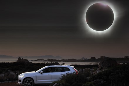 Volvo Car USA and CNN Partner to Bring the 2017 Eclipse to You via 360° Cameras, Virtual Reality and Live-Streaming