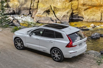 Volvo XC60 Named Cars.com “Best Luxury Compact SUV of 2018” 