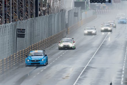Polestar Cyan Racing keeps double World Championship lead following chaotic Macau street race weekend