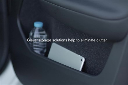 Volvo XC40 b-roll – innovative cabin storage