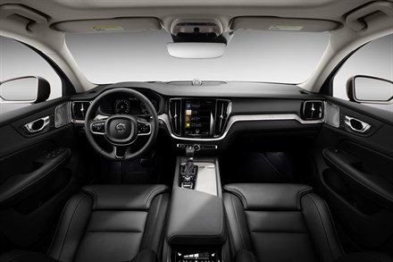 Volvo V60 ours video statique et interieur - essais nationaux sept 2018