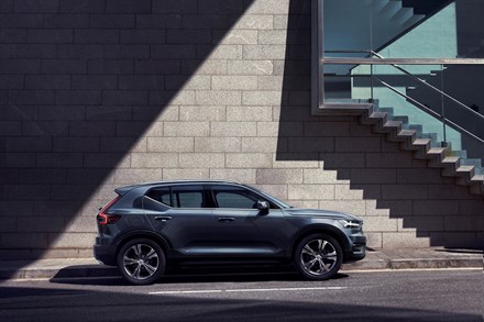 Volvo Cars debuts three-cylinder engine in new XC40 compact SUV
