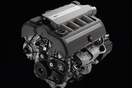 Volvo XC90 Gets The State-Of-The-Art V8 Powertrain