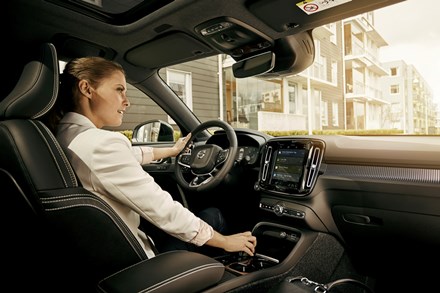 Volvo bringt Google Dienste ins Auto