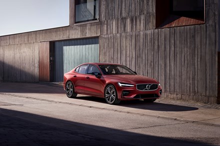 Volvo Cars lanserer nye S60   
