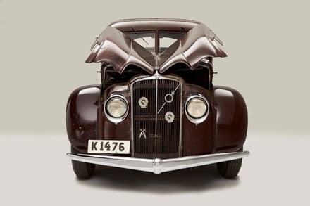 Volvo Cars a Techno Classica: Art Deco on the move con la Volvo PV36