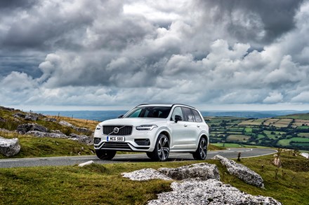 Volvo's XC90 T8 Twin Engine flagship SUV takes best seven-seater honour in DrivingElectric Awards