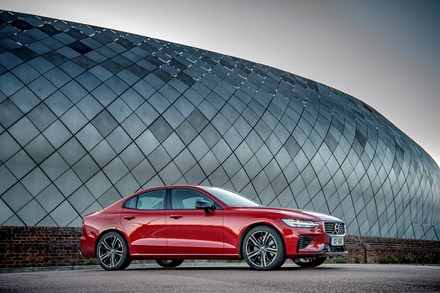 Volvo S60 triumphs as Executive Car of the Year in Scottish Car of the Year Awards