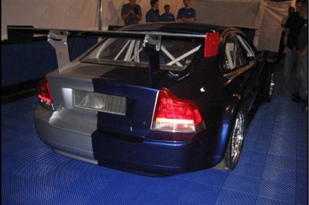 At Speed Motorsports Unveils 2005 S60 R World Challenge Car at Sebring