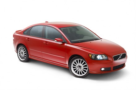 What's New: 2006 Volvo S40