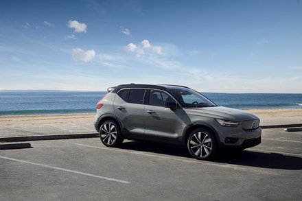 Volvo XC40 SUV named Best New Car for 2021 by Autotrader