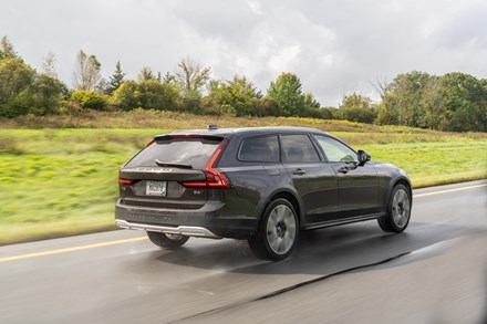 Volvo Cars Awarded the Most 2022 IIHS TOP SAFETY PICK+ Awards of Any Manufacturer