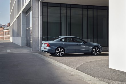 2023 Volvo S60 Technical Specifications