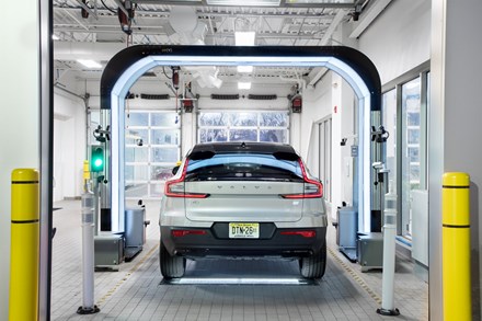 Volvo Car USA looks to improve customer satisfaction and business efficiencies with new automated vehicle-inspection technology from UVEye