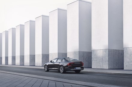 Der Volvo S90 Recharge: Premium-Limousine mit Plug-in-Hybrid