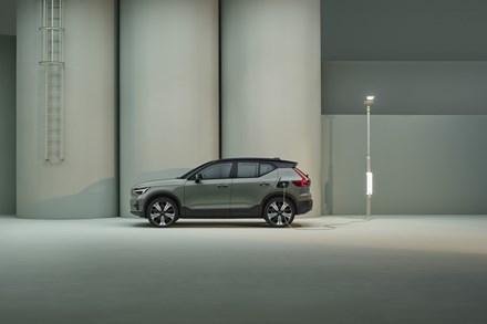 Volvo Car Brasil expande seu portfólio elétrico e abre pré-venda de modelo mais acessível