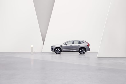 Volvo Car Canada reports record sales of electrified vehicles in March