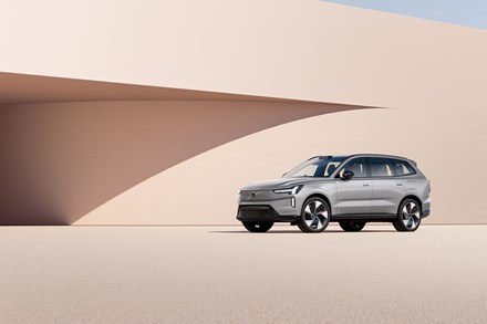 Volvo EX90 and XC90 Recharge win Parents Best Family Car Awards