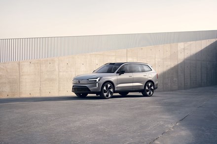 Volvo EX90 makes its Canadian debut at 2024 Canadian International Auto Show Electric City