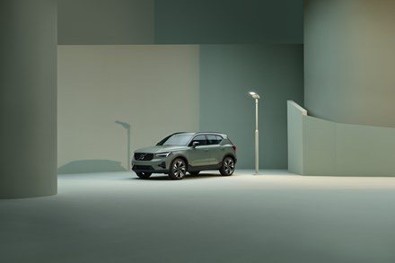 Volvo XC40 Achieves Highest Possible Safety Rating in Updated IIHS Test
