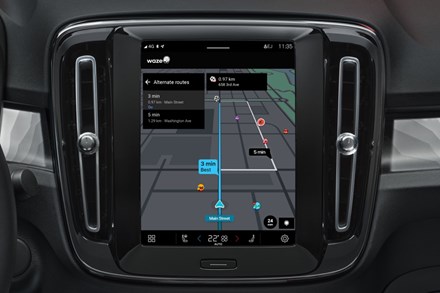 Waze ahora está disponible directamente en la pantalla de los vehículos Volvo