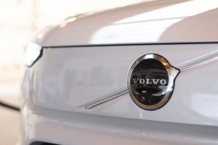 Volvo Cars stringe un accordo di collaborazione con Plug and Play, investitore tecnologico e piattaforma di innovazione