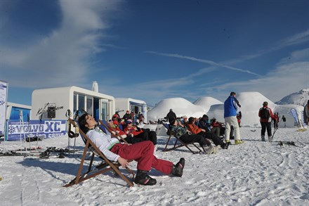 Volvo ICE CAMP: een unieke wintersportsensatie
