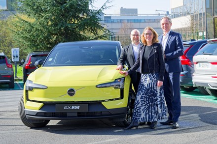 Volvo Car France annonce les nominations de Caroline Masse au poste de Directrice Expérience Clients et de Steve Pachter au poste de Directeur des Opérations Marketing