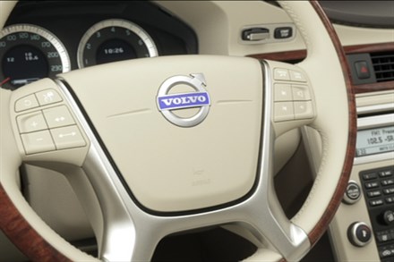 Interior - Volvo S80 (0:39)