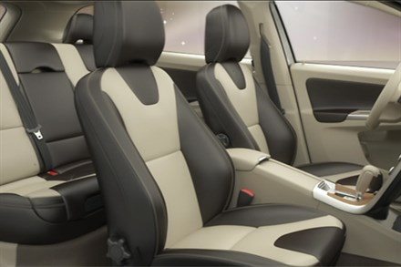 Interior - Volvo XC60 (1:07)